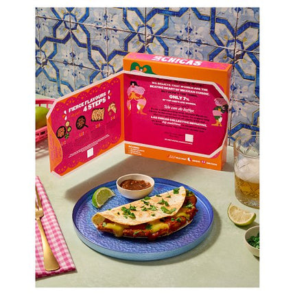 Las Chicas Cheesy Baked Quesadillas Kit 336g